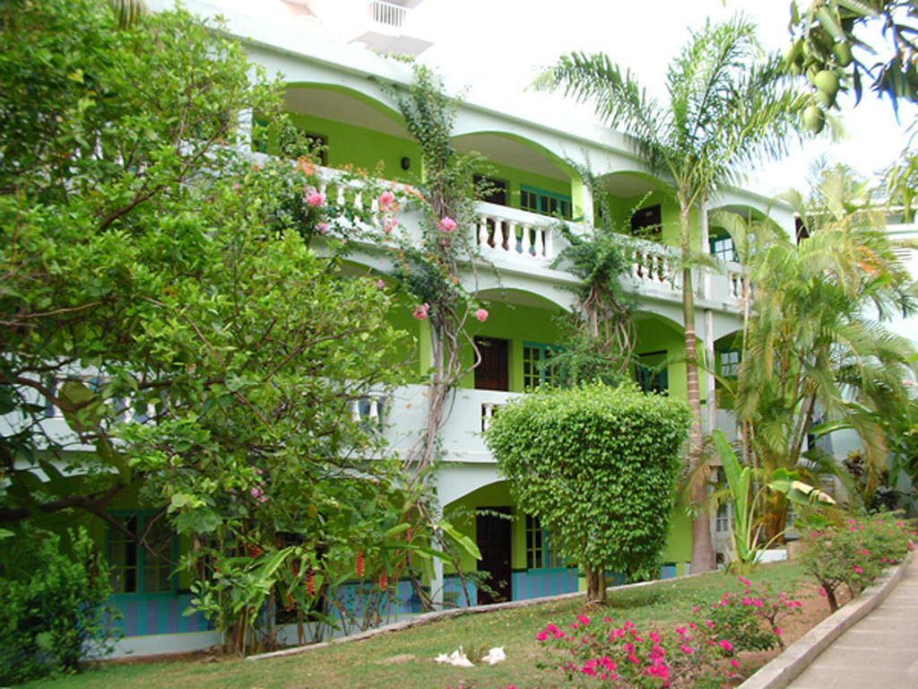 Doctors Cave Beach Hotel Montego Bay Exterior foto